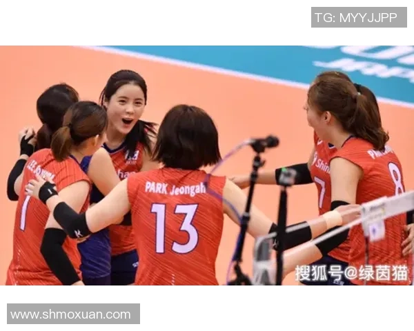 杭州足球队在世界杯积分榜上以61分稳居第一名展现强大实力