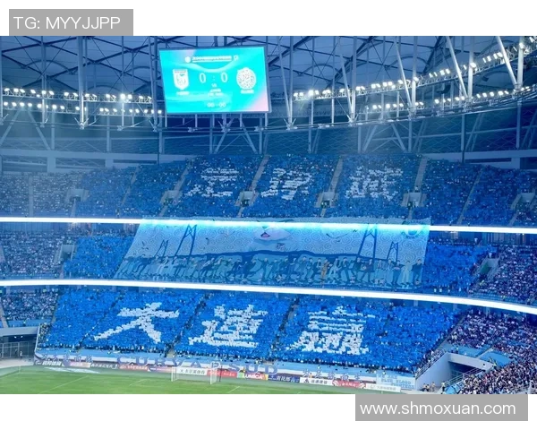 足球明星与他们的主题曲：音乐与运动的完美结合之旅