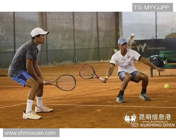 网球爱好者必看护膝选购指南与推荐品牌解析 网球爱好者必看护膝选购指南与推荐品牌解析