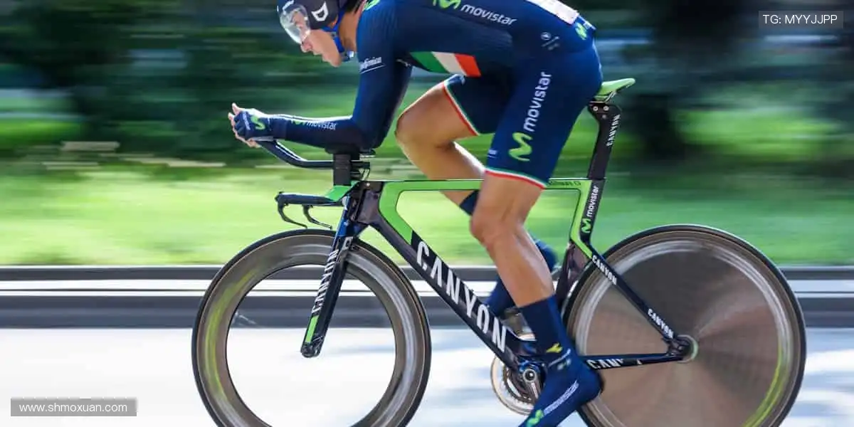 巅峰对决，心跳与赛事同频！💥⚡